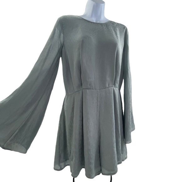 Topshop Gray Blue Flair Sleeve Long Sleeve Cheetah Print Romper size 6 - Picture 1 of 9